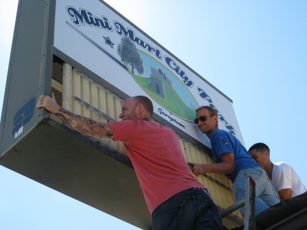 5127_1165280298942_1435923209_30445222_2107163_n