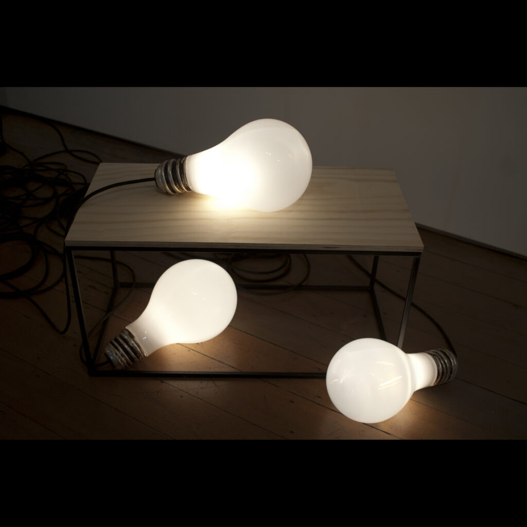 LIGHTBULBS_1-2-3_1920